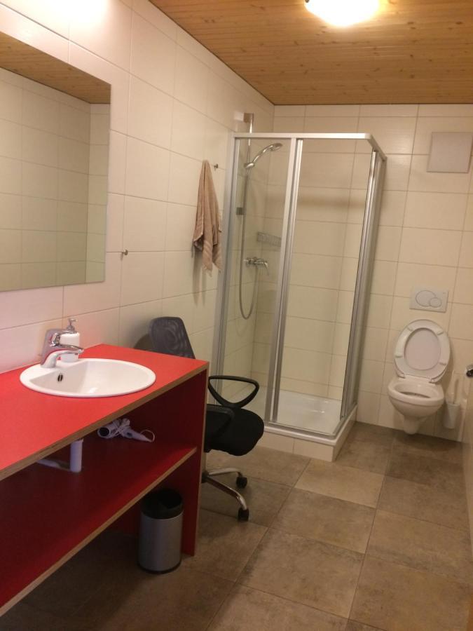Waeldermetzge Huettenzimmer Und Wohnungen Warth  Kültér fotó